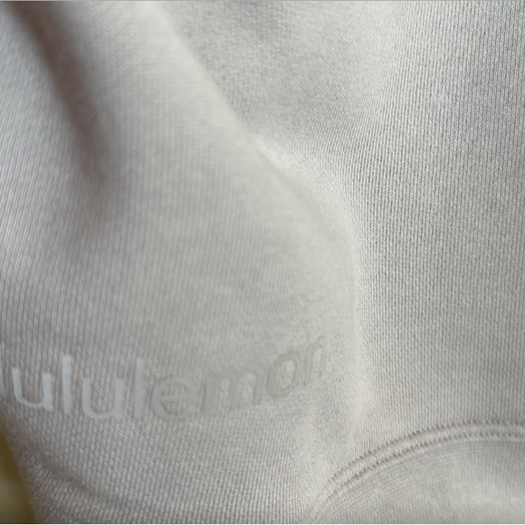 Lululemon Cropped Crew - Picture 4 of 4